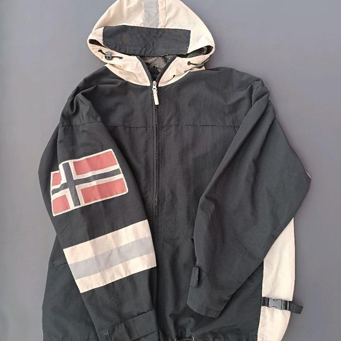JAKET NAPAPIJRI OUTDOOR SECOND SIZE LD 124