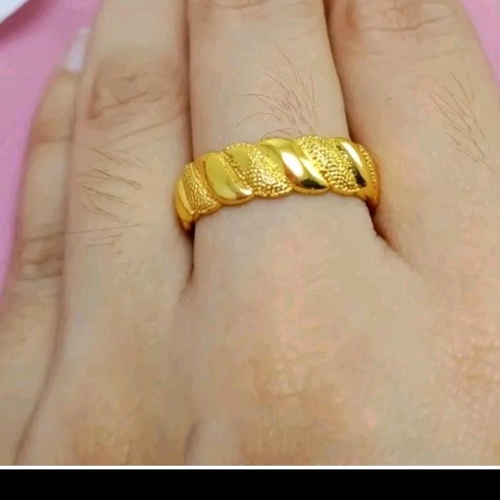 Cincin Wanita Gold Model Rantai Pasir Elegan Fhasion Titanium Aksesoris khodam