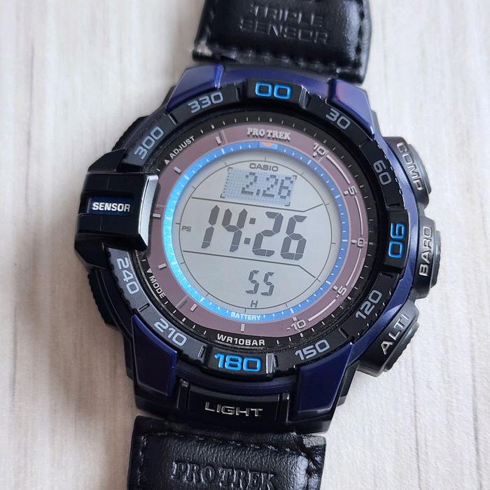 Casio Pro Trek PRG270B-2DR Tough Solar Triple Sensor RARE Protrek PRG270B