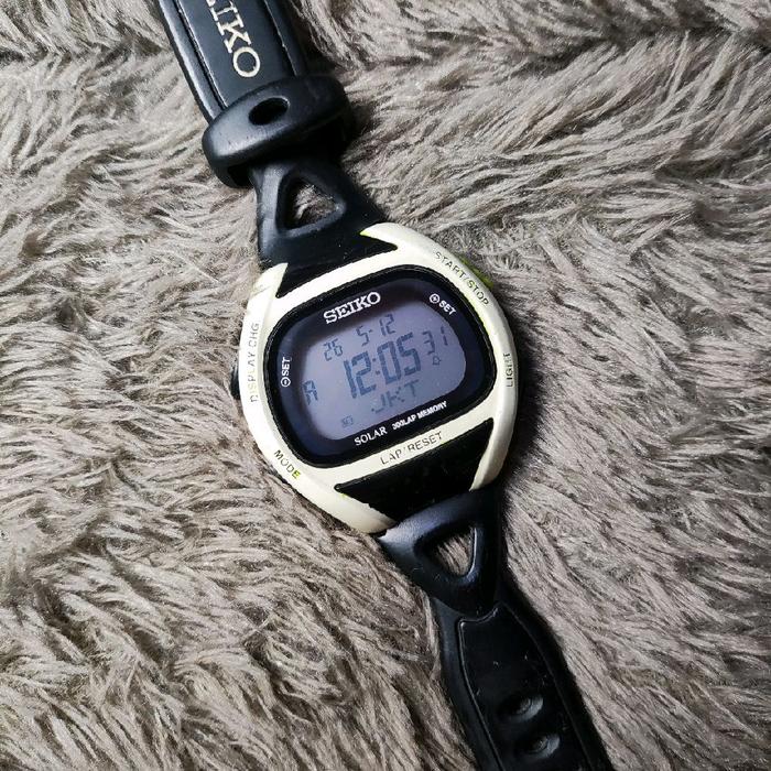 Seiko Runner S680 Solar (Putih)