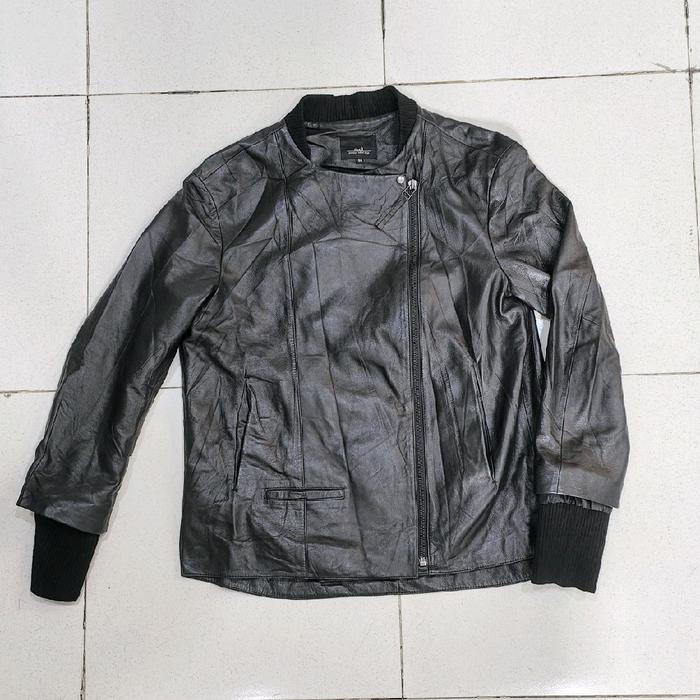 assemetrical jacket, goth avantgarde y2k emo grunge