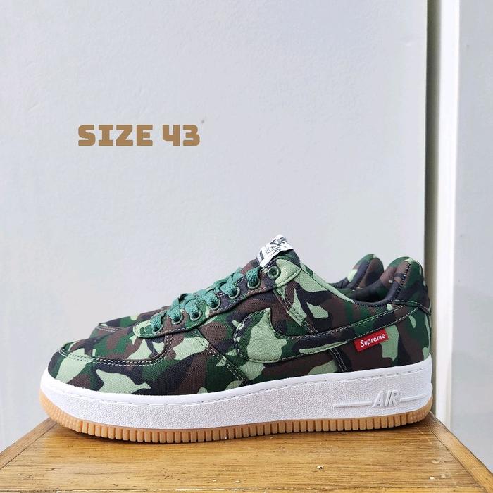 Nike AF1 supreme army size 43