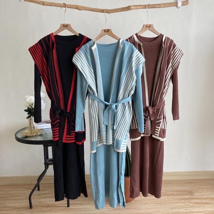 Ready- Lova Knit One Set Dress With Vest / Setelan Rajut Rompi Import