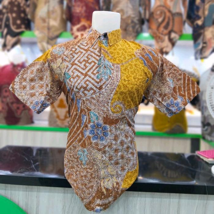 Kemeja Batik Pria Lengan Pendek Qistina batik Bahan katun halus motif Kipas Kuning Sudah lapis furin