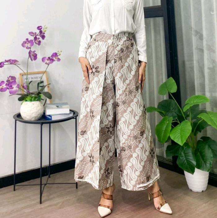 Kulot Batik | Kulot Kondangan | Kulot Batik Modern | Kulot Wanita | Kulot Layer | Kulot Hits | Kulot