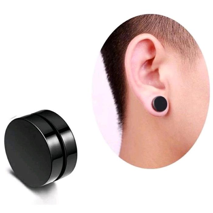 anting magnet laki-laki dewasa anak muda