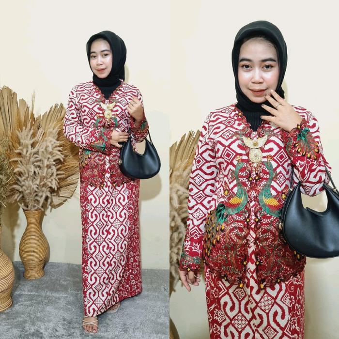 Setelan Kebaya Encim | Setrok Encim  Bordir Merak Etnhik | Setelan Batik Merak Encim -Katun Dobi Len