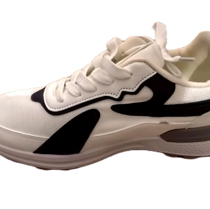 Sepatu sniker pria Sneakers