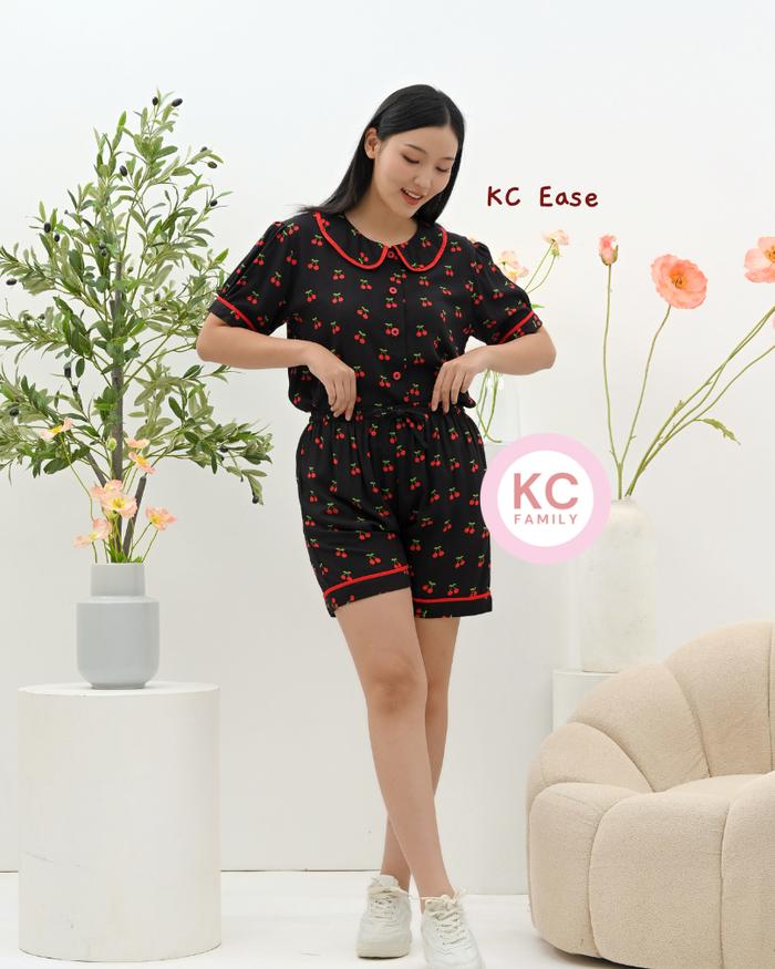 KC Ease in Black Cherry  Piyama Wanita Baju Tidur Lengan Pendek Celana Pendek