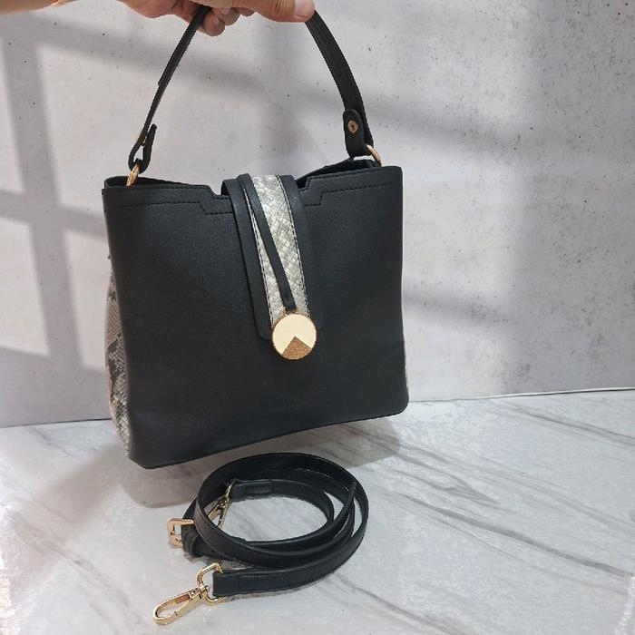 Tas Preloved Sling Hobo Swiss Polo