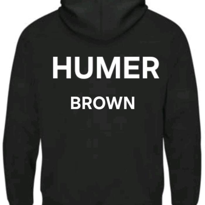 HUMER BROWN Jaket Hoodie Hitam dengan Tulisan Putih di Belakang