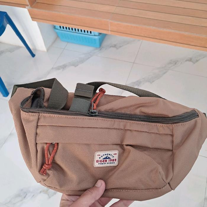 EIGER WAISTBAG BRIG SLIM BROWN KAPASITAS 2L