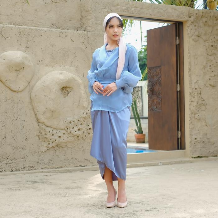 Kaftan Ikat Wrap Skirt Polos Kondangan Silk Bridesmaid Biru Denim / Grey Cement by Nazya