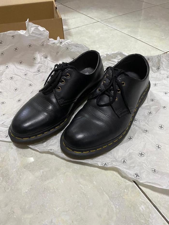 Dr. Martens 1461 Vegan Black Original - Size 41 - Boots Second Dr. Martens Original kondisi Like New