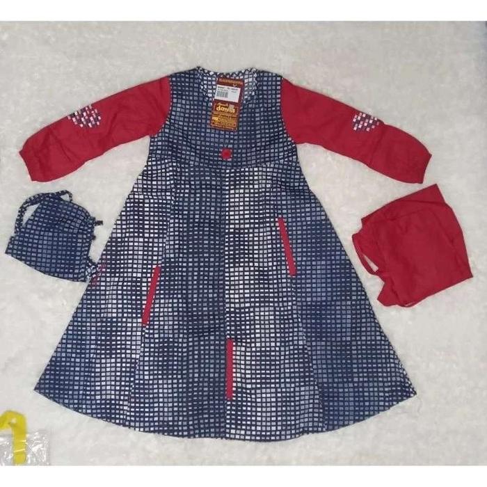 DANNIS GAMIS ANAK MILENIAL NAVY