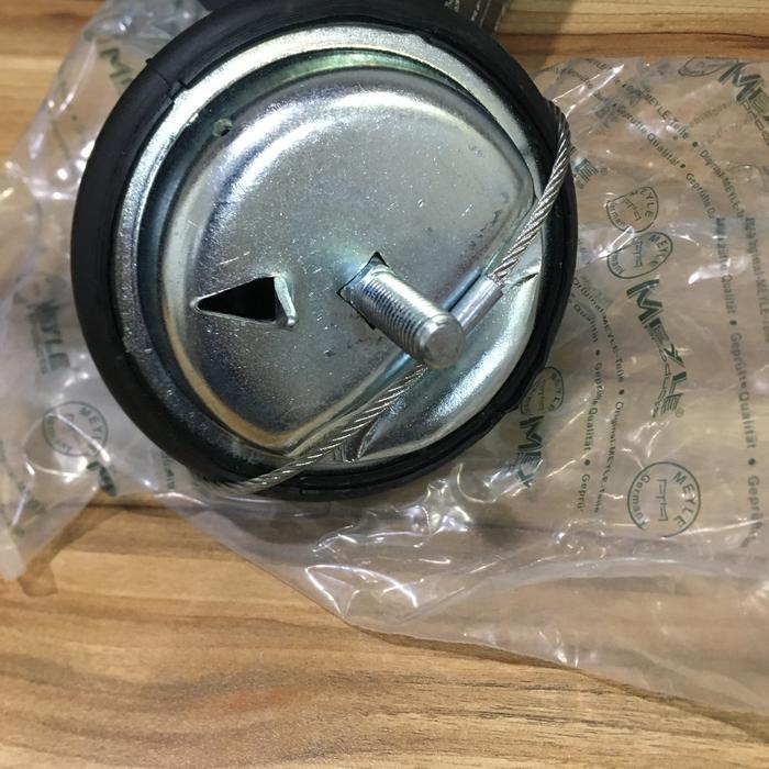 Engine Mounting Volvo 850/ C70/ S70/ V70 Kanan Belakang Merek Meyle KI1