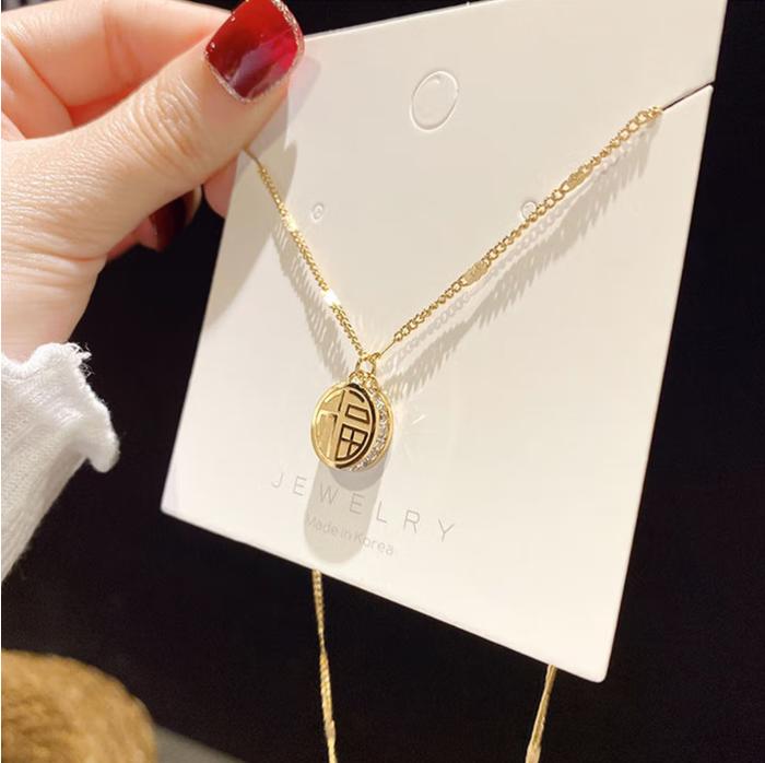 Kalung Titanium Wanita Viral TikTok Elegan Liontin Coin 2 Sisi Anti Karat Tidak Luntur Aman di Kulit