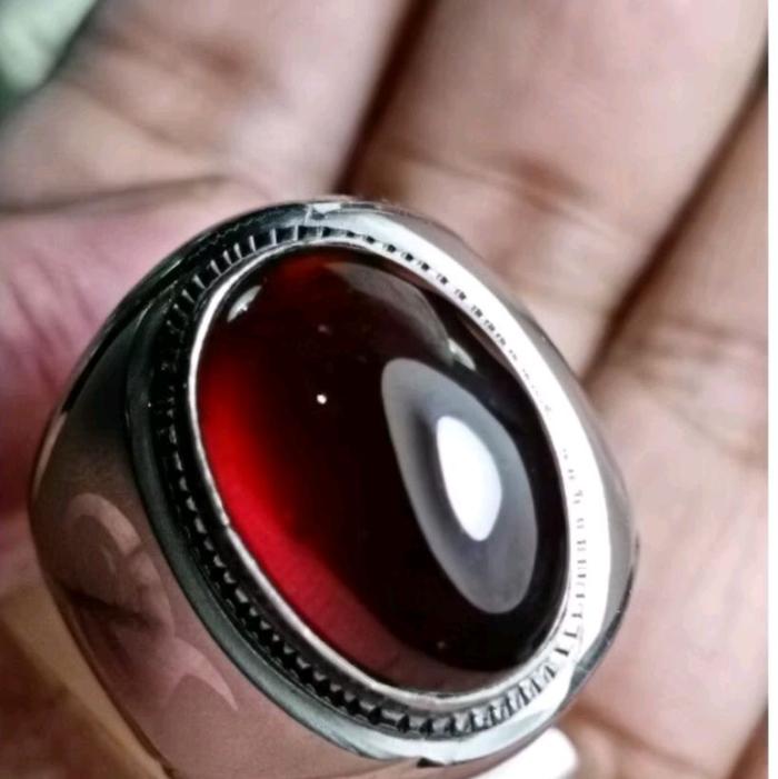 Cincin Natural Red Garnet Black Mamba Monel Henmade Doff - Perhiasan Eksklusif dengan Batu Garnet Me
