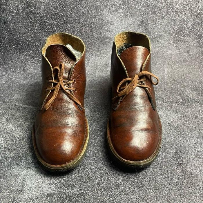 Clarks originals desert boots brown