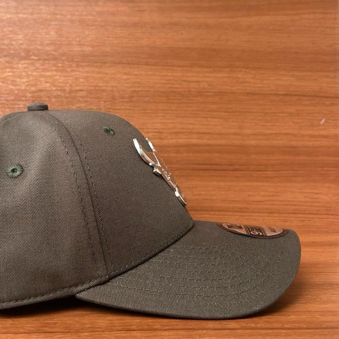 Topi Baseball Banteng Besi Silver Hijau Armi