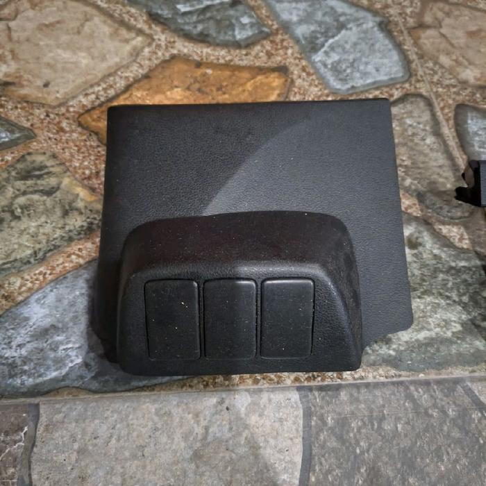 cover switch dashboard dekat fuse copotan jazz ge8
