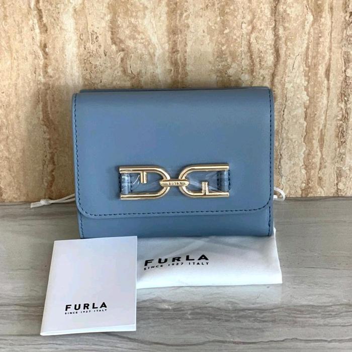 Ready Furla Trifold Wallet Leather