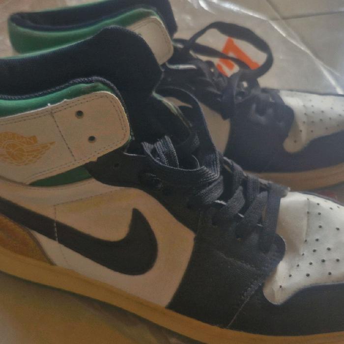 Dijual Sepatu Nike Air Jordan (KW Super) Milik Pribadi