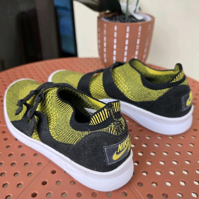 Sepatu Wanita Casual Nike Original Second Size 40 Siap Pakai