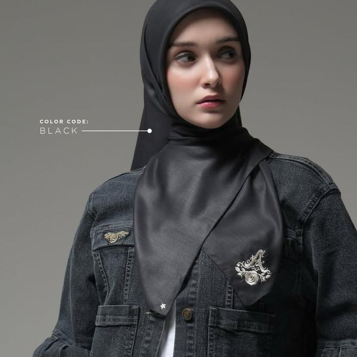 AYU DYAH ANDARI - JASMYNA SCARF AYU DYAH ANDARI