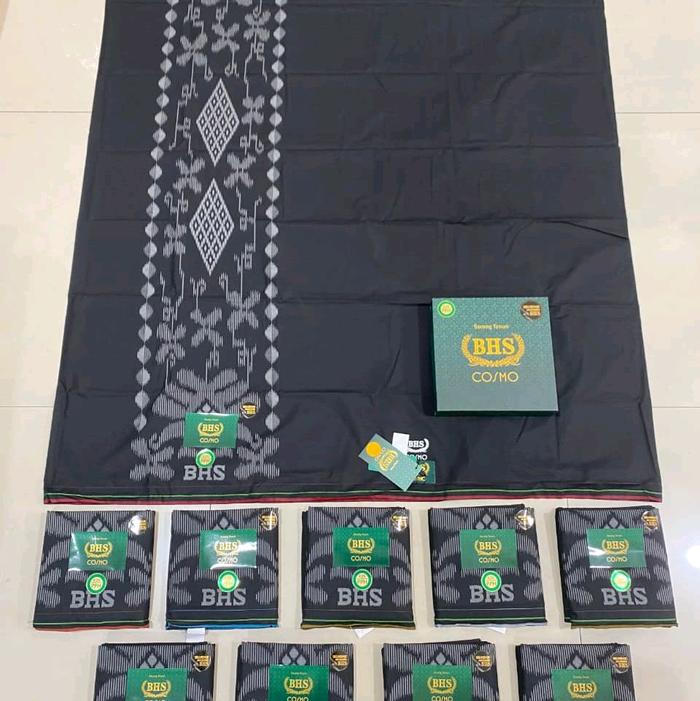 SARUNG BHS COSMO HITAM  best seller di toko
