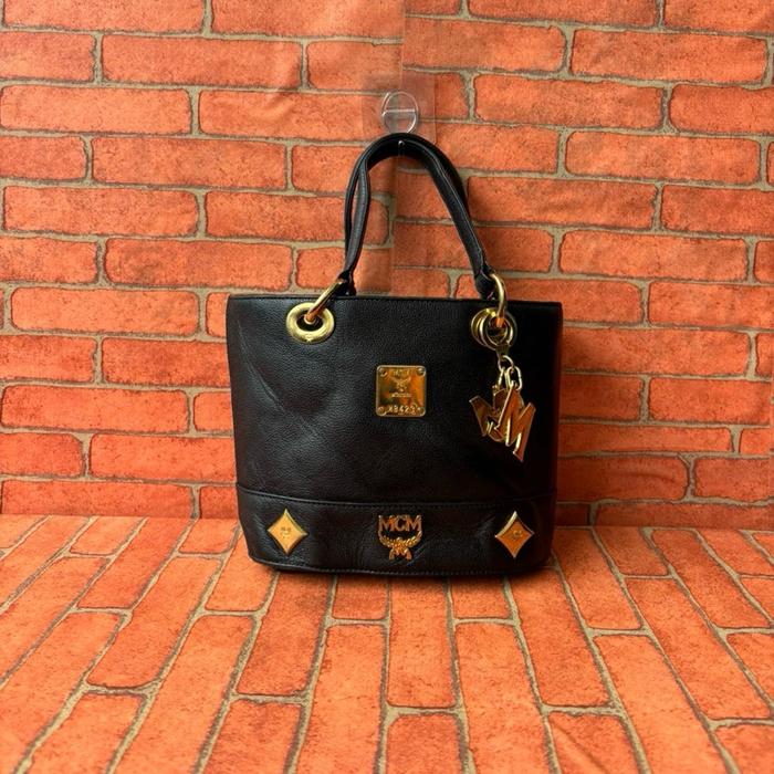 TAS TOP HANDLE MINI WANITA MCM MUNCHEN KULIT ASLI SECOND BRANDED HITAM / TAS TENTENG KECIL KULIT ASL