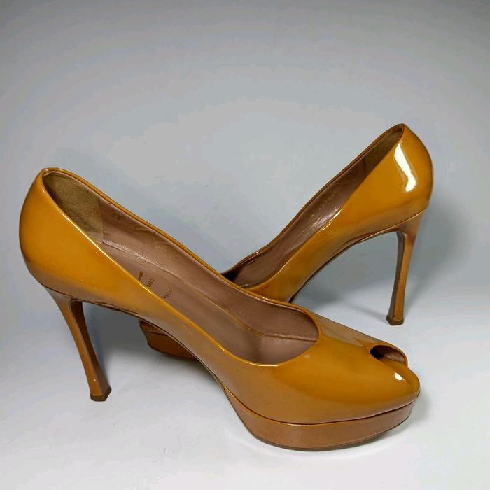 YSL original leather Italian heels 39,5 size woman shoes