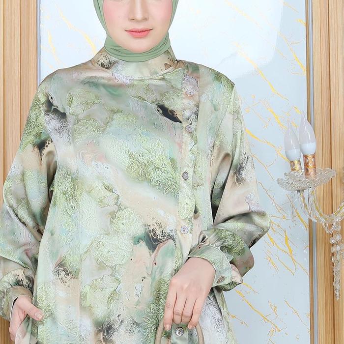 Mikhayla dress mewah Armani