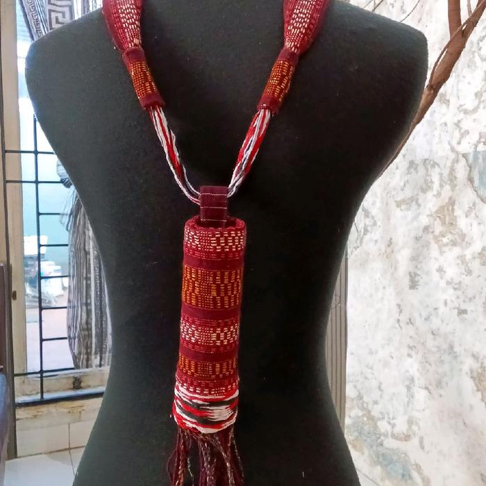 Kalung Etnik Ulos Batak Series Sihar untuk Pria dan Wanita Desain Khas Budaya Batak Aksesori Unik da
