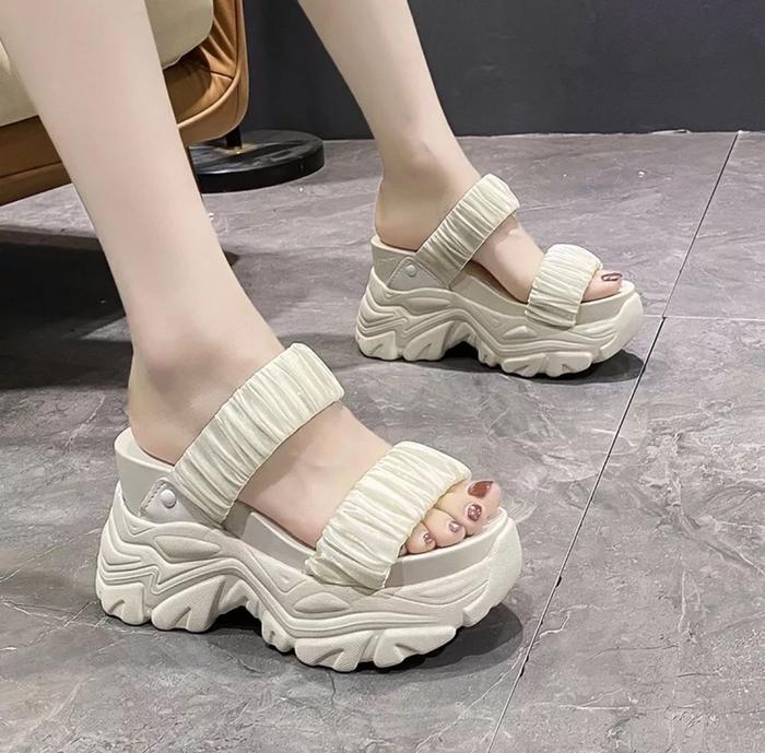 Sandal Wedges Wanita Ringan Heels 9cm - H46