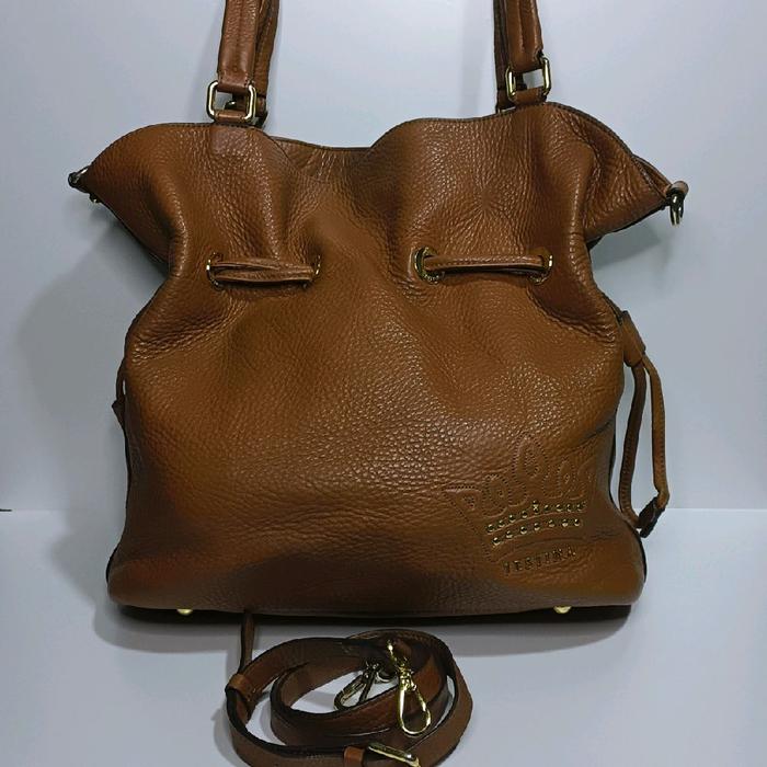 Jestina Serut Sling/Shoulder Bag Kulit Tebal dengan Desain Elegan dan Tali Bahu yang Nyaman