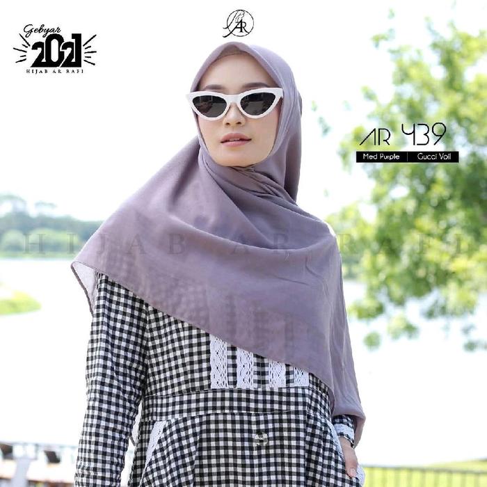 AR Hijab AR Rati AR 439 Med Purple Cucu Voil Hijab Modern dan Elegan untuk Tampilan Harian Anda