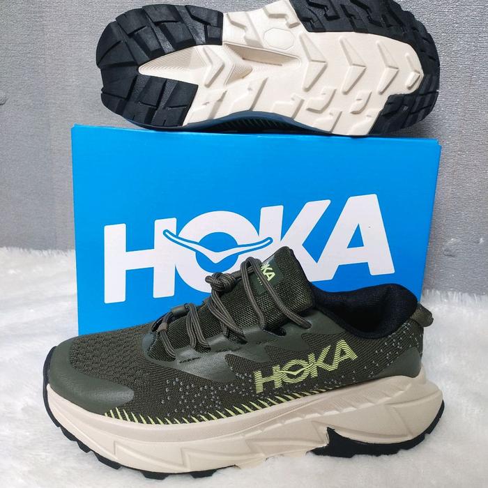 Sepatu running trial HK ARMY