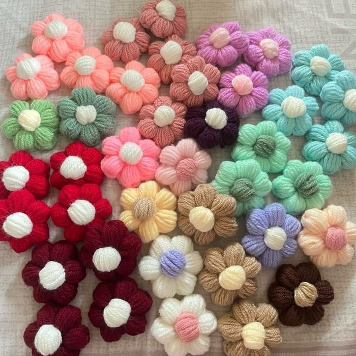 Aplikasi bunga puff rajut 4cm  isi 4 pcs bunga rajut 6 kelopak bisa custom warna readystok