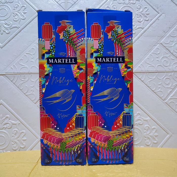 Koleksi botol bekas-MARTELL noblige 700mk