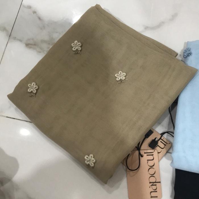 Napocut sulam melati plain paris