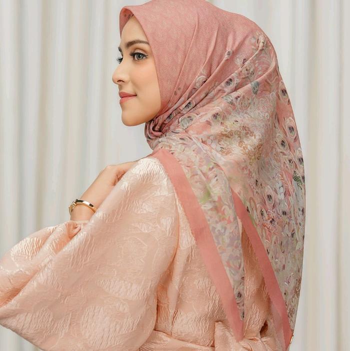 Hijab Ederra Series Laser Cutting Titik3 Pin Logo BS Mirror Square -Jilbab - hijab - kerudung terbar