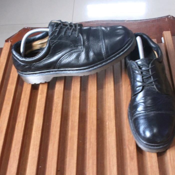 Sepatu boot low formal kokoj " Hawkins" upper kulit semir . outsole kokoh keras. size 41 insole 260