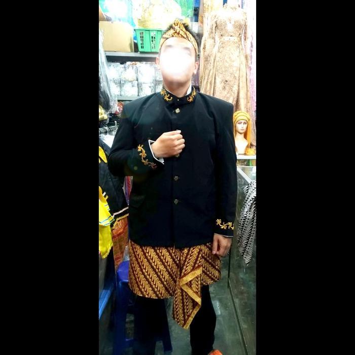 Terlaris Kain Selempang Sunda Pria Dan Ikat Kepala - Aksara