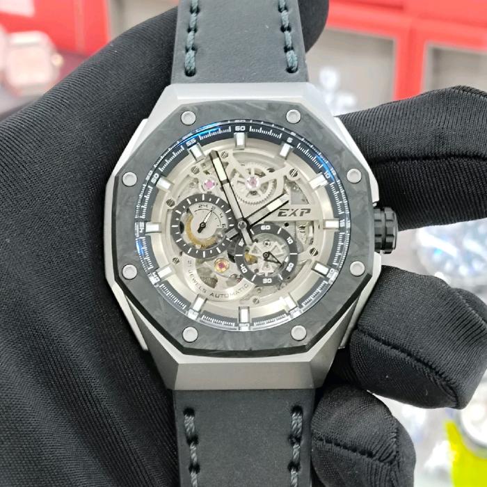 Expedition E 6818M Limited Edition pria