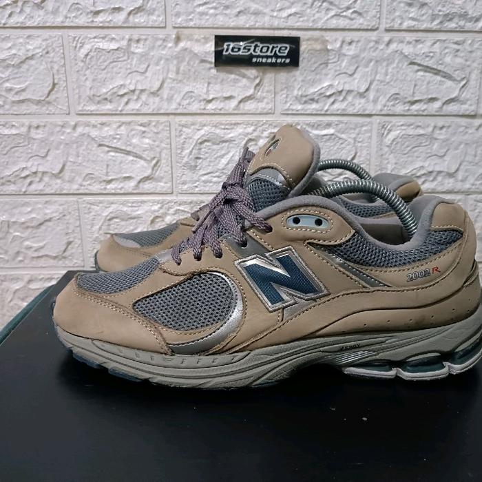 NEW BALANCE 2002r ORIGINAL  SECOND