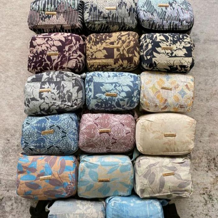 Mukena Journey Ori Bhan Lembut Bagus dengan Pilihan Warna Beragam dan Desain Elegan untuk Kenyamanan
