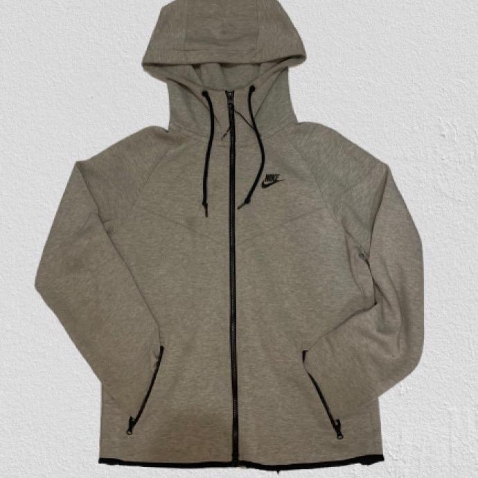 jaket nike tech.                       .