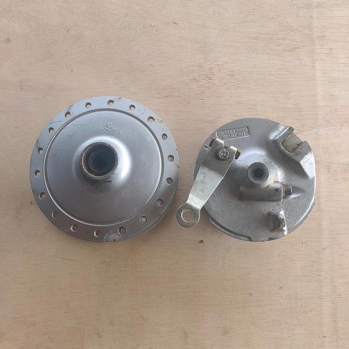 TROMOL DEPAN SET SUZUKI RC 80. RC 100. CRYSTAL ORIGINAL