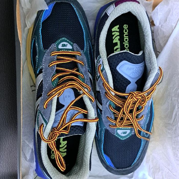 New Balance NB 996 Sepatu dengan Tali Sepatu Berwarna Kuning dan Biru Shoes
